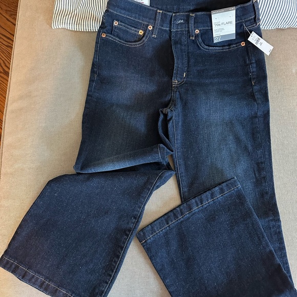 Gap 70’s Flare high rise new jeans - Picture 4 of 4